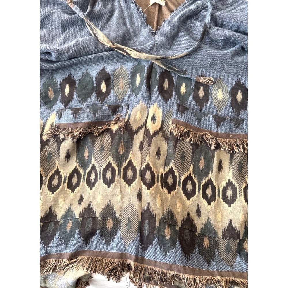 Free People‎ Hooded Poncho Boho Fringe Ikat Print Oversized Blue Tan One Size - Picture 4 of 4